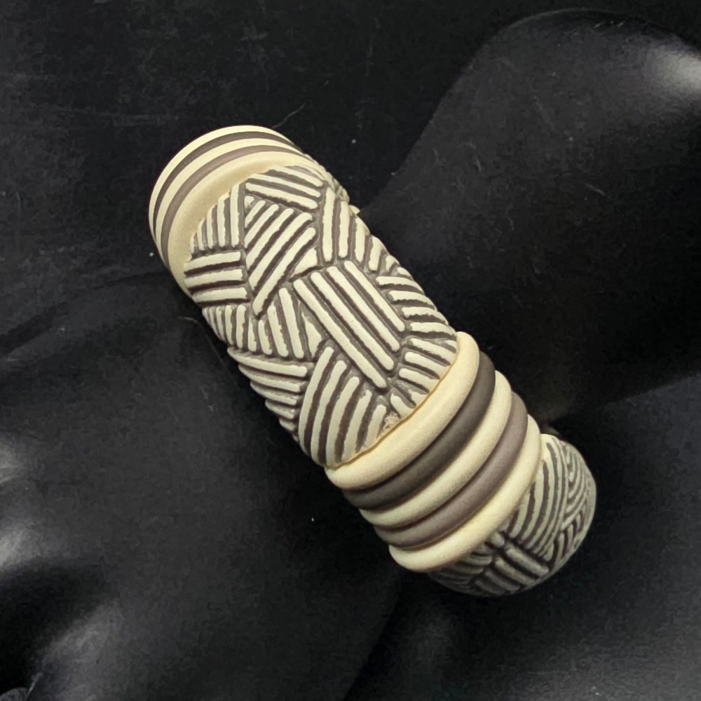 Avon 1988 Sirocco Stick Bracelet Gray Cream Tribal Boho Vintage Jewelry